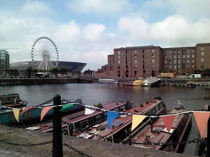 Liverpool e seu submarino amarelo convidando você para uma viagem | Foto por Cristine Severo