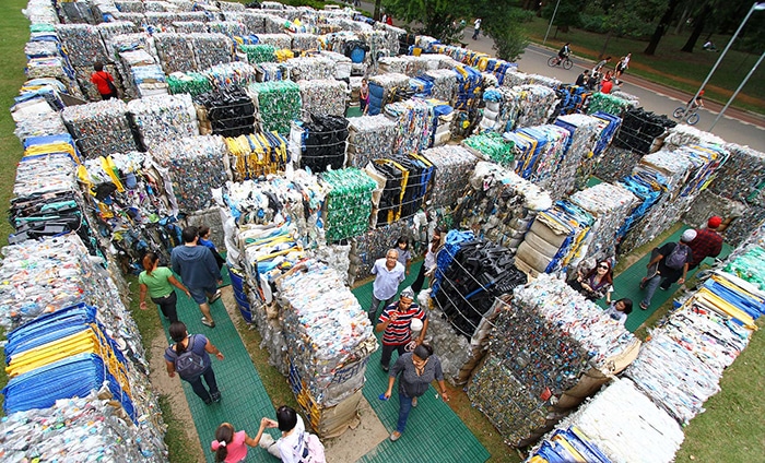 Labirinto de material reciclável | Foto por Eduardo Srur