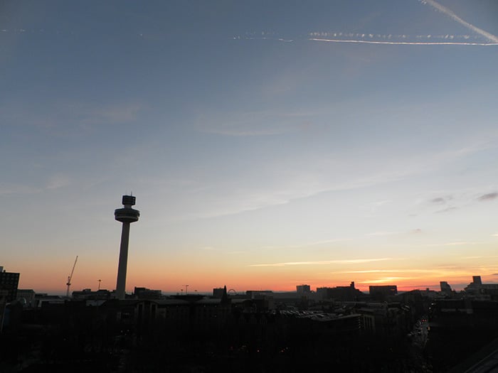 Pôr do sol visto da Biblioteca de Liverpool | Foto por José Jayme