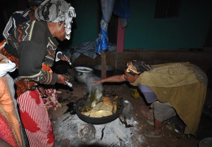 12 mulheres cozinha