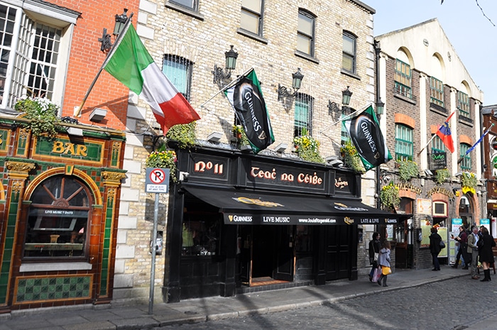 Temple Bar, área da boemia em Dublin | Zizo Asnis